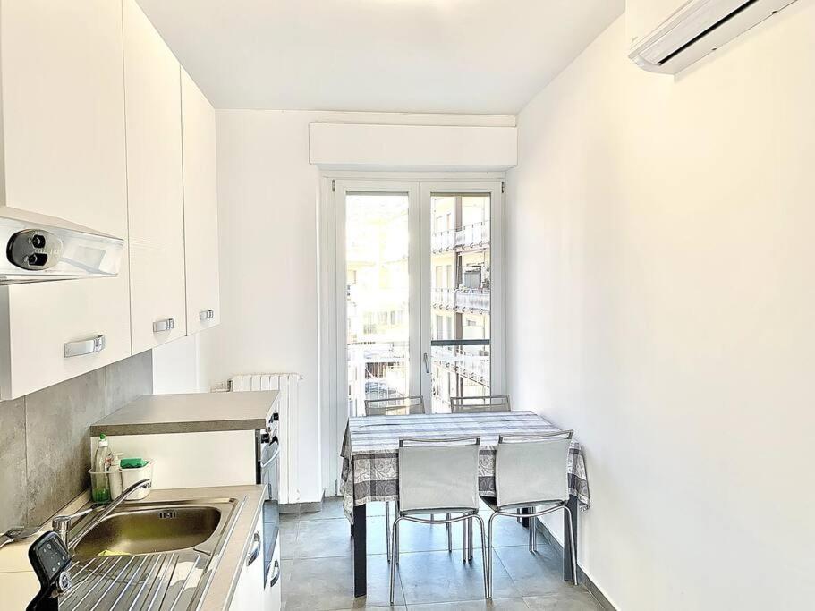 10 Min. Da Sanremo Appartamento Vista Mare Таджа Екстериор снимка
